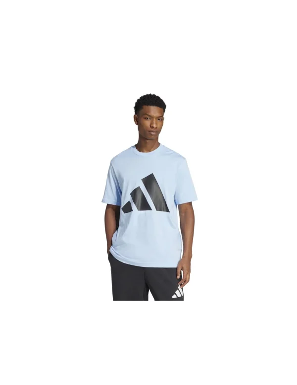Remera Essentials Logo Grande