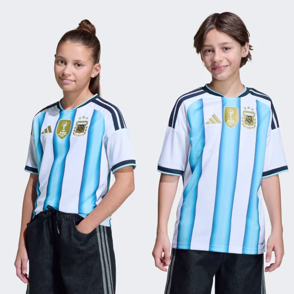 CAMISETA TITULAR SELECCIÓN ARGENTINA NIÑOS 2026
